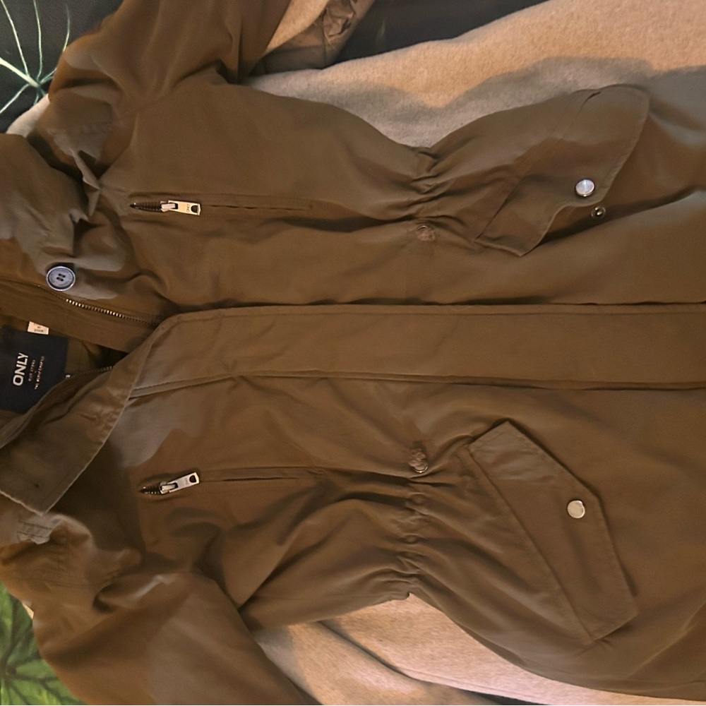 Parka ONLY xs